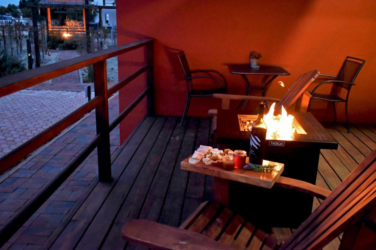 Vides Del Rio Suites Valle de Guadalupe Εξωτερικό φωτογραφία
